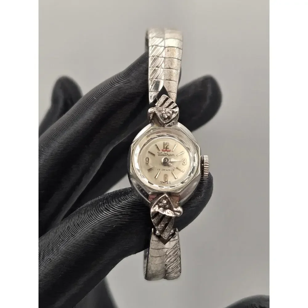 Waltham Ladies Mechanical Watch 10K RGP Bezel 17 Jewels Vintage